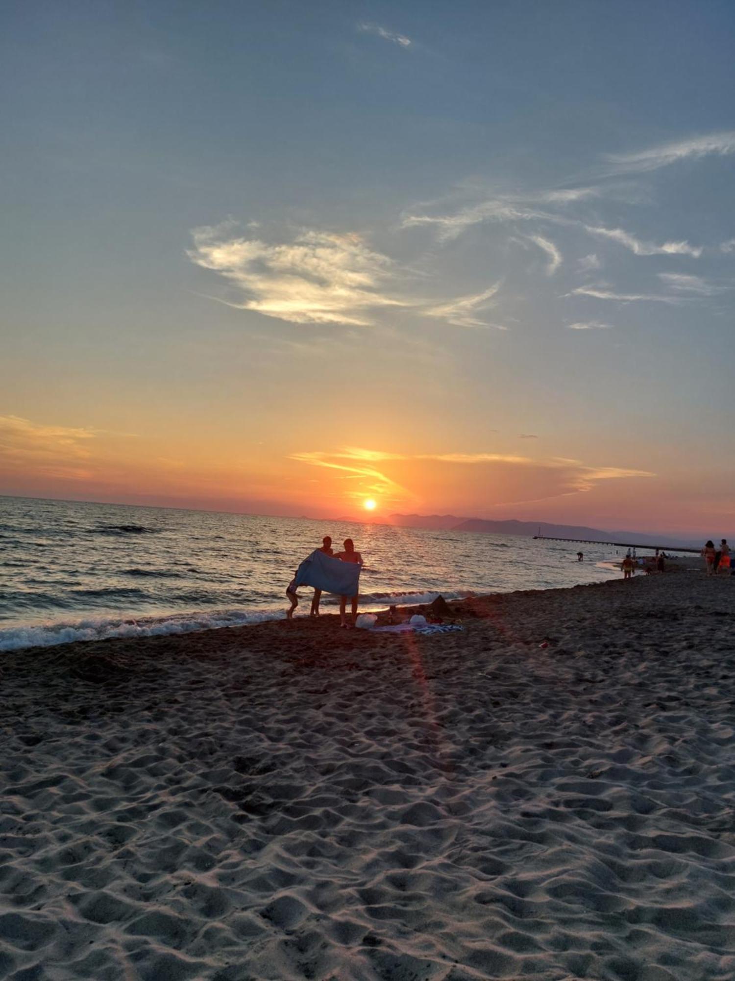 Appartamento Al Mare Di Liguria E Toscana มารีนา ดิ มาซซา ภายนอก รูปภาพ
